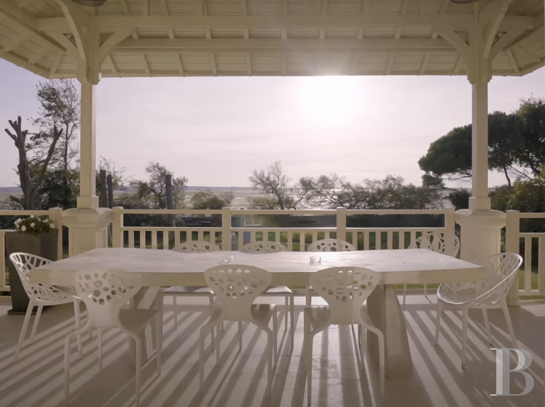 An early 20th-century villa with Italian accents in Lanton, in the Arcachon basin - photo  n°19